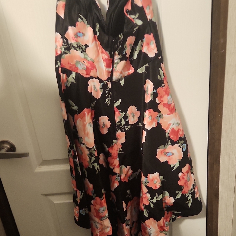 Sequin Hearts Strapless Floral Dress - Black and Pink
